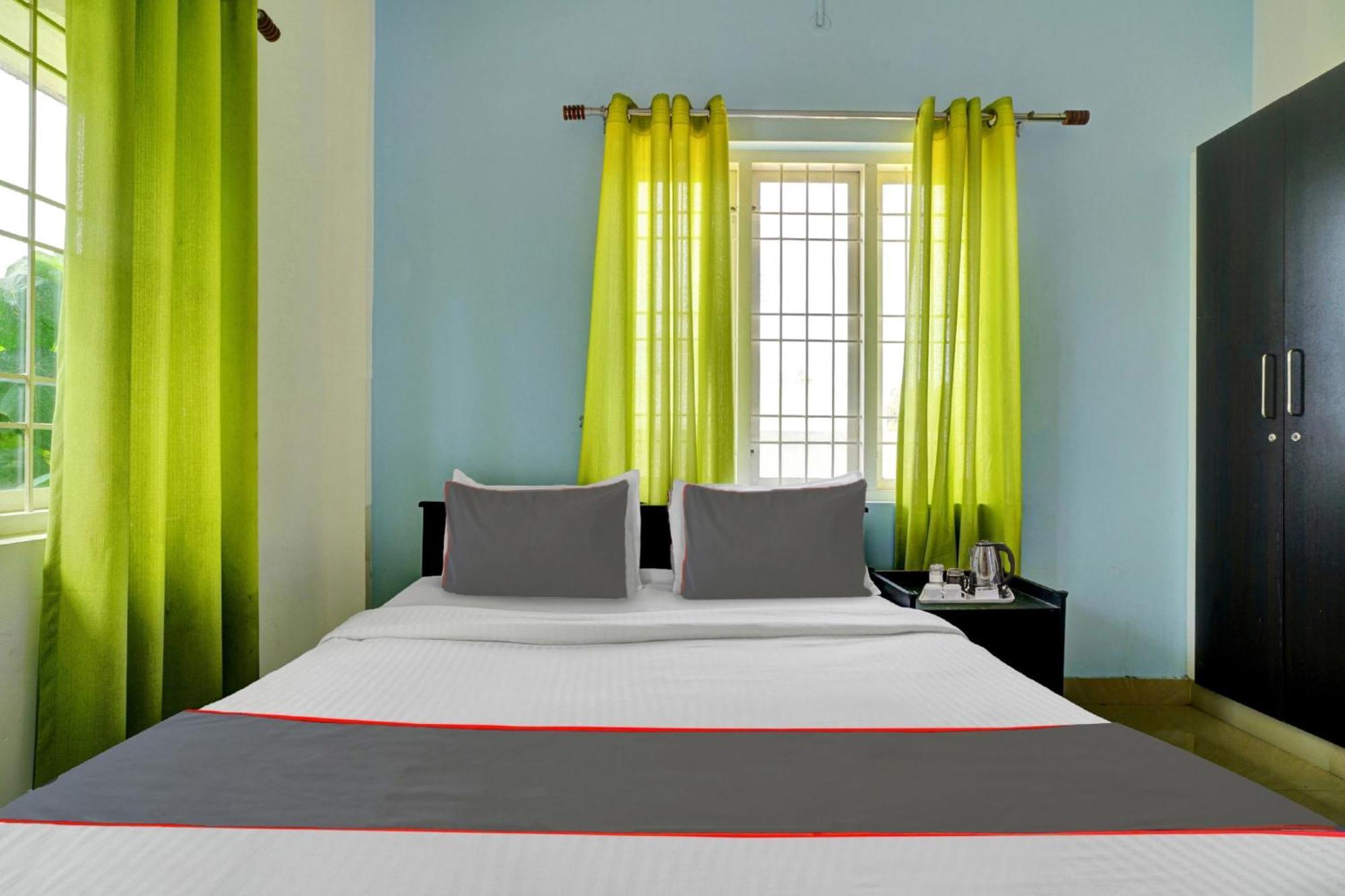 Collection O 81026 Suqoon Premium Stays Kochi Εξωτερικό φωτογραφία