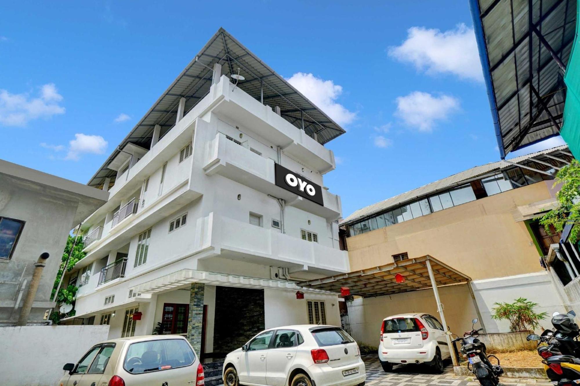 Collection O 81026 Suqoon Premium Stays Kochi Εξωτερικό φωτογραφία