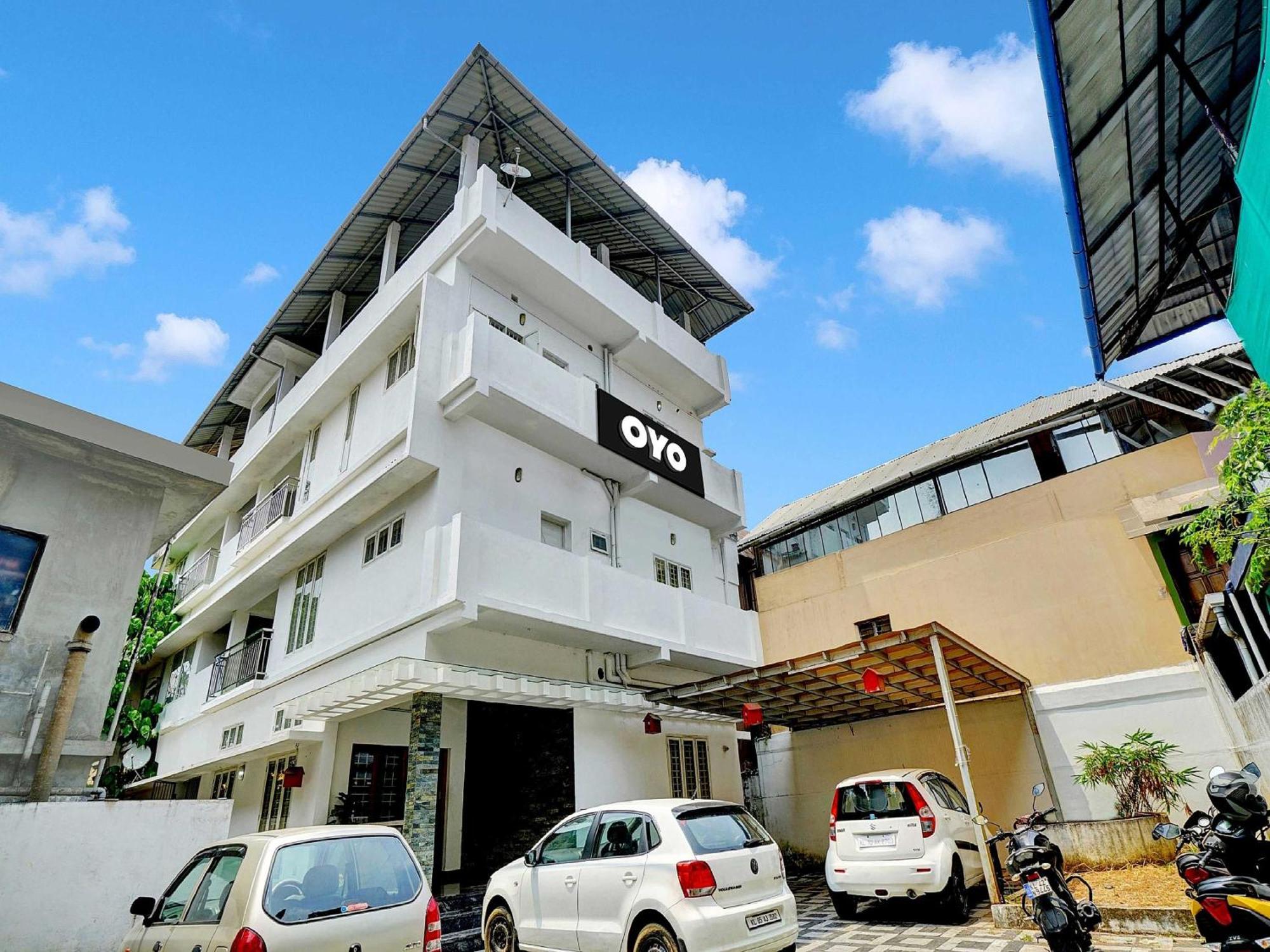Collection O 81026 Suqoon Premium Stays Kochi Εξωτερικό φωτογραφία